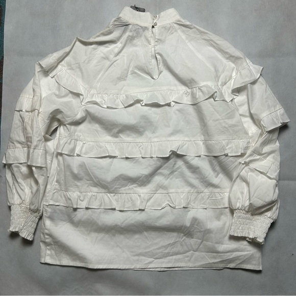 Nicole Miller white ruffle 3/4 sleeve much neck top NWT size small - Picture 5 of 6